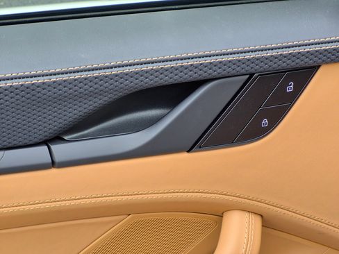 Certified 2025 Porsche 911 GT3 RWD image 22