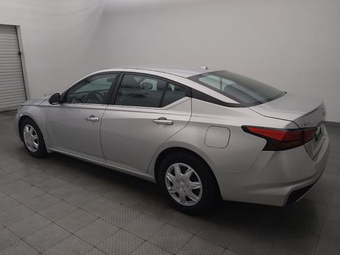 Used 2019 Nissan Altima 2.5 S FWD image 3