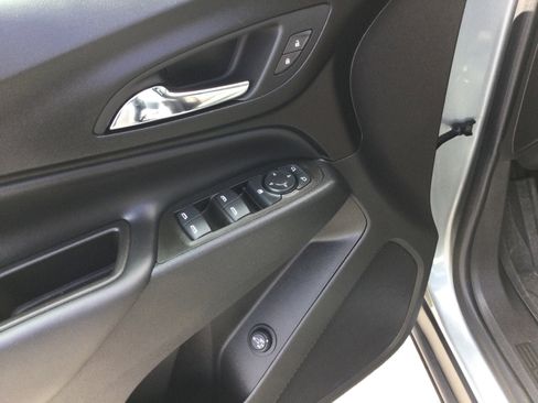 Used 2024 Chevrolet Equinox LT w/ LPO, Floor Liner Package AWD/4WD image 14