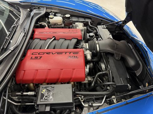 Used 2008 Chevrolet Corvette Z06 w/ Preferred Equipment Group RWD image 11