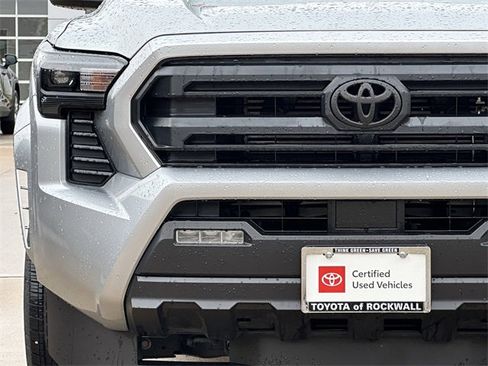 Certified 2025 Toyota Tacoma SR5 image 6