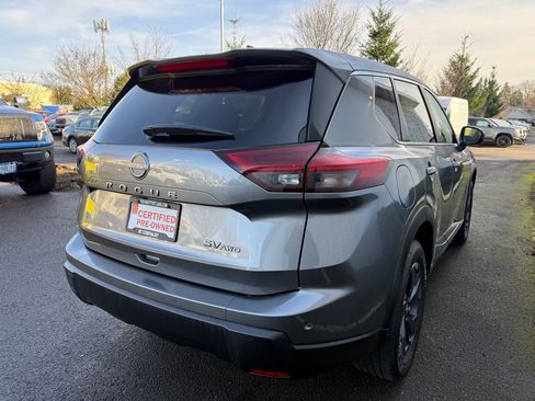 Certified 2024 Nissan Rogue SV image 6