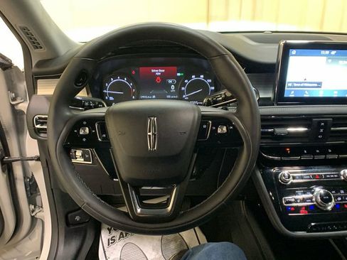 Used 2022 Lincoln Corsair AWD w/ Equipment Group 101A image 32