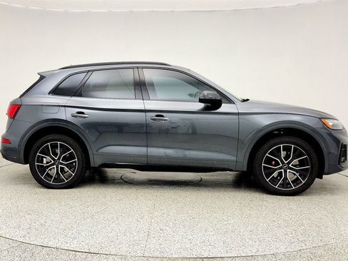 Used 2022 Audi SQ5 Prestige AWD/4WD image 4