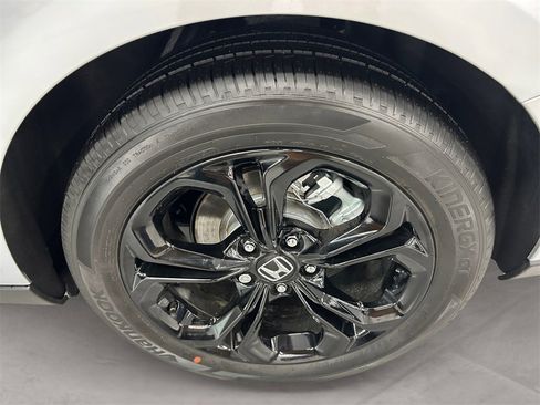 Used 2025 Honda Accord SE image 14