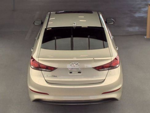 Used 2018 Hyundai Elantra Value Edition FWD image 6