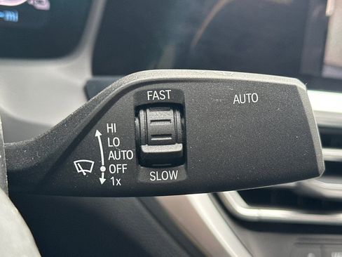 Used 2021 BMW 330e w/ Driving Assistance Package image 40