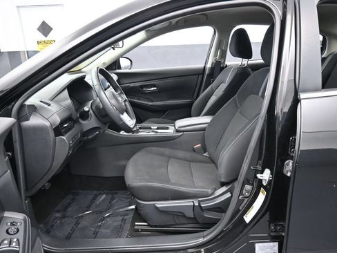 Used 2022 Nissan Sentra SV FWD image 11