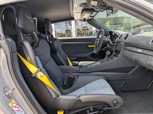 Certified 2025 Porsche 718 Boxster Spyder RS image 23