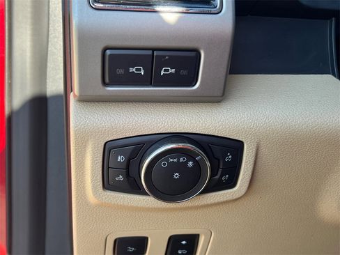 Used 2021 Ford F250 Lariat w/ Lariat Ultimate Package image 33