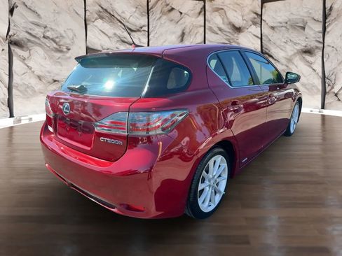 Used 2013 Lexus CT 200h image 6