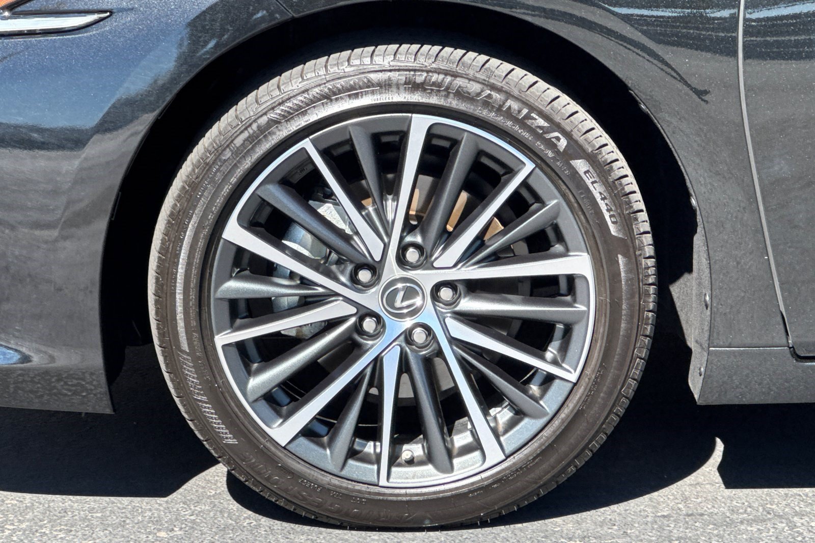 Certified 2025 Lexus ES 300h w/ Premium Package FWD image 36