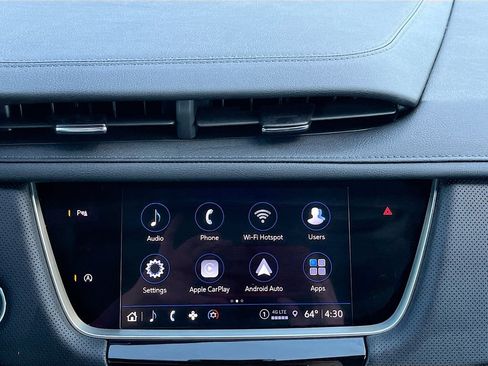 Used 2025 Cadillac XT5 Luxury w/ LPO, Floor Liner Package AWD/4WD image 15