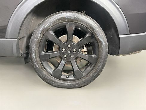 Used 2023 Ford Explorer ST-Line AWD/4WD image 35