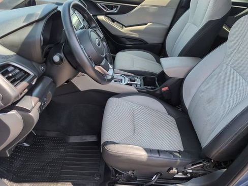 Used 2020 Subaru Forester Premium AWD/4WD image 19