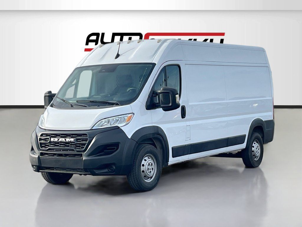 Used 2023 RAM ProMaster 2500 FWD image 3