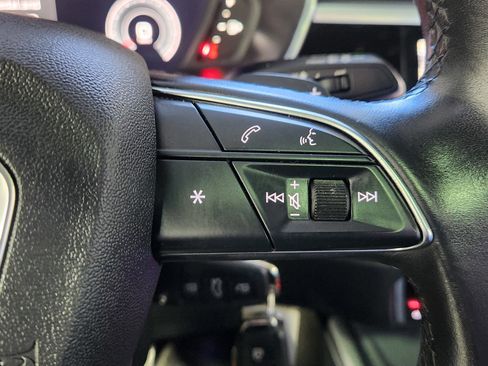 Used 2022 Audi Q3 2.0T Premium Plus image 18