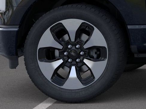 New 2025 Ford F150 Lightning Platinum AWD/4WD image 19