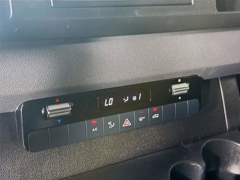 Used 2021 Mercedes-Benz Sprinter 2500 w/ Driver Convenience Package image 6