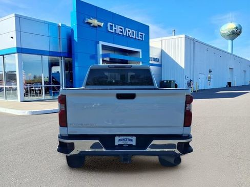 Used 2022 Chevrolet Silverado 2500 LT w/ Gooseneck/5TH Wheel Package AWD/4WD image 4