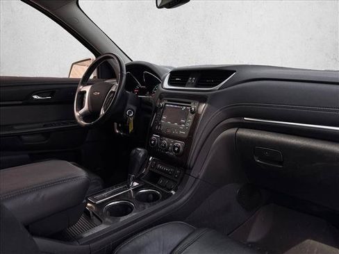 Used 2016 Chevrolet Traverse LTZ FWD image 21