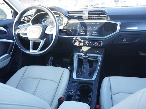 Used 2022 Audi Q3 2.0T Premium w/ Convenience Package image 39