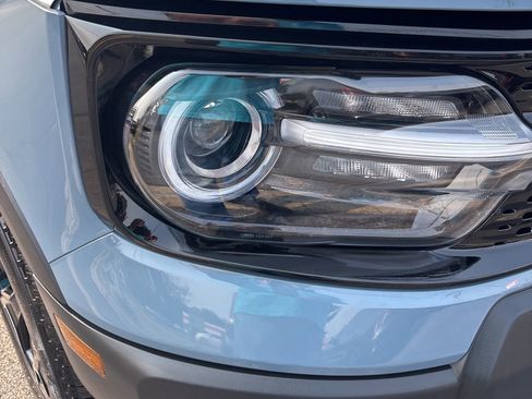 Used 2025 Ford Bronco Sport Outer Banks w/ Outer Banks Tech Package+ image 18