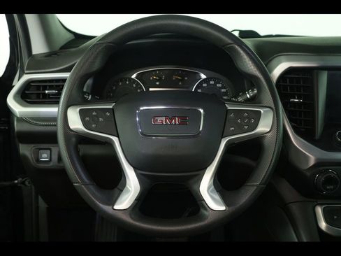 Used 2023 GMC Acadia SLE w/ Driver Convenience Package image 24