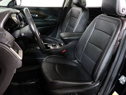 Used 2020 GMC Terrain Denali w/ Denali Premium Package AWD/4WD image 4