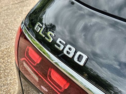 New 2026 Mercedes-Benz GLS 580 4MATIC image 15