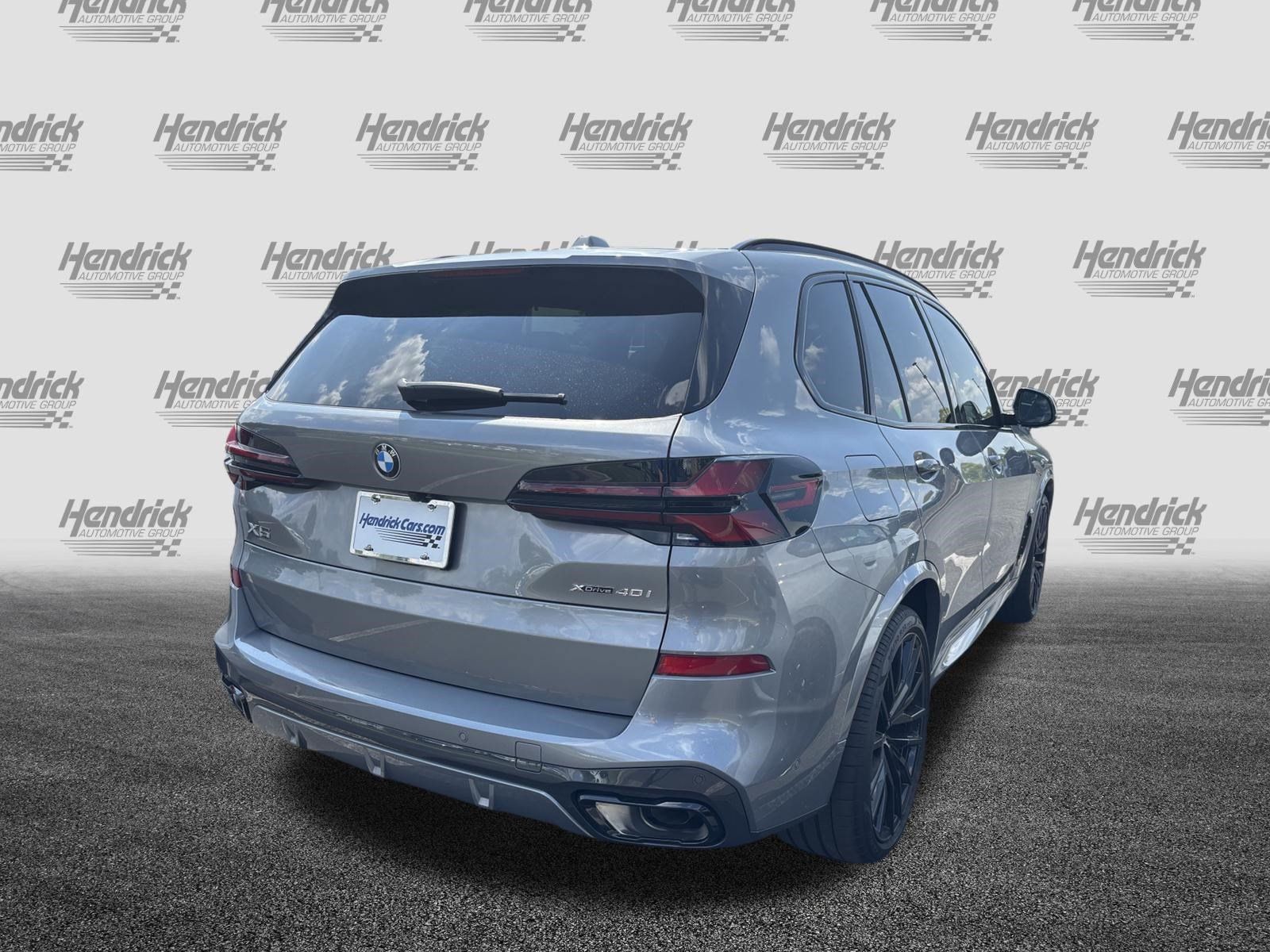 Certified 2024 BMW X5 xDrive40i w/ M Sport Package AWD/4WD image 11