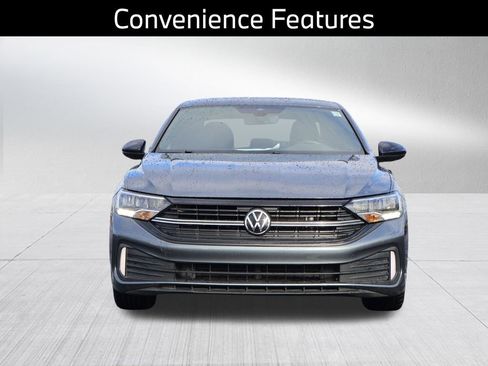Used 2023 Volkswagen Jetta Sport FWD image 3
