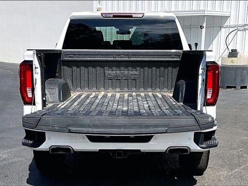 Used 2025 GMC Sierra 1500 AT4 AWD/4WD image 7