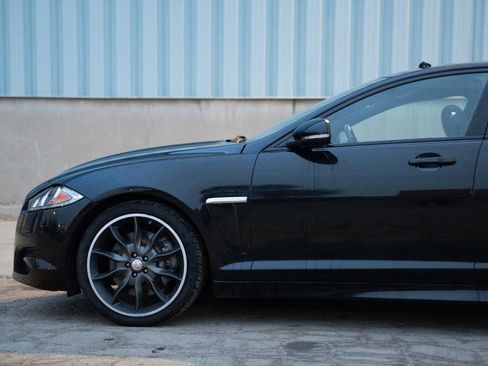 Used 2015 Jaguar XF Portfolio image 7