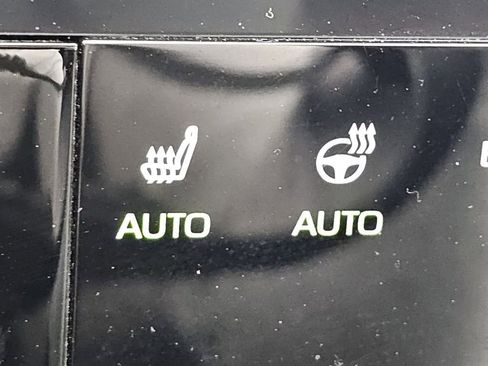 Used 2023 Toyota bZ4X AWD w/ Weather Package image 14