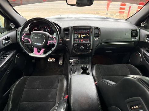 Used 2018 Dodge Durango SRT w/ SRT Interior Appearance Group AWD/4WD image 11