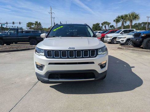 Certified 2018 Jeep Compass Limited w/ Navigation Group AWD/4WD image 8