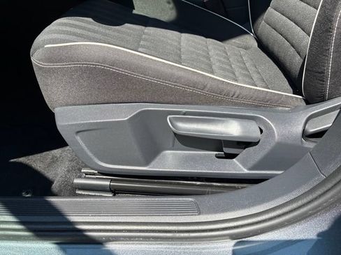 Certified 2024 Volkswagen Jetta Sport FWD image 12