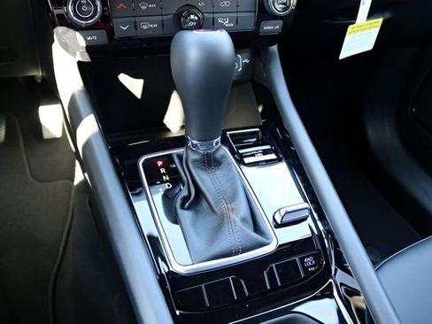 New 2026 Jeep Compass Latitude image 23