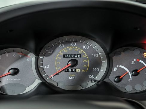 Used 2001 Hyundai Tiburon FWD image 16