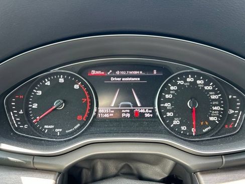 Used 2022 Audi Q5 2.0T Premium AWD/4WD image 25