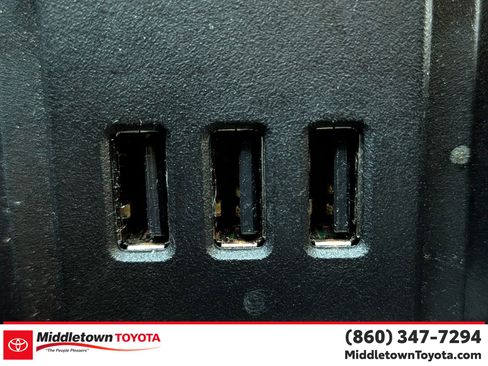 Used 2015 GMC Sierra 1500 Denali image 26