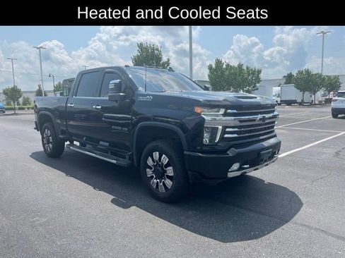 Used 2022 Chevrolet Silverado 2500 High Country w/ Z71 Off-Road Package AWD/4WD image 3