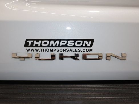 Used 2026 GMC Yukon XL Denali w/ Denali Reserve Package AWD/4WD image 41