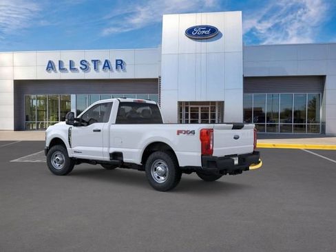 New 2026 Ford F250 XL w/ XL Off-Road Package AWD/4WD image 4