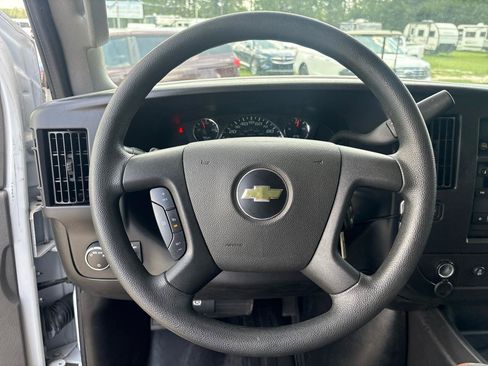 Used 2024 Chevrolet Express 3500 LS RWD image 11
