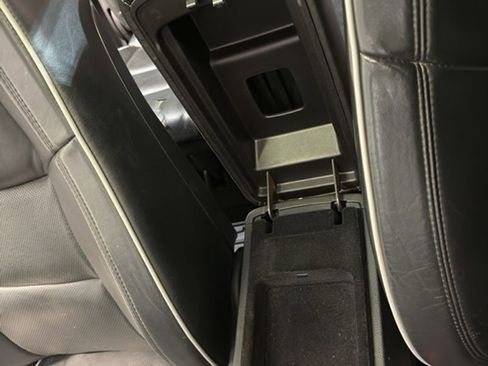 Used 2012 Jeep Grand Cherokee Overland image 21