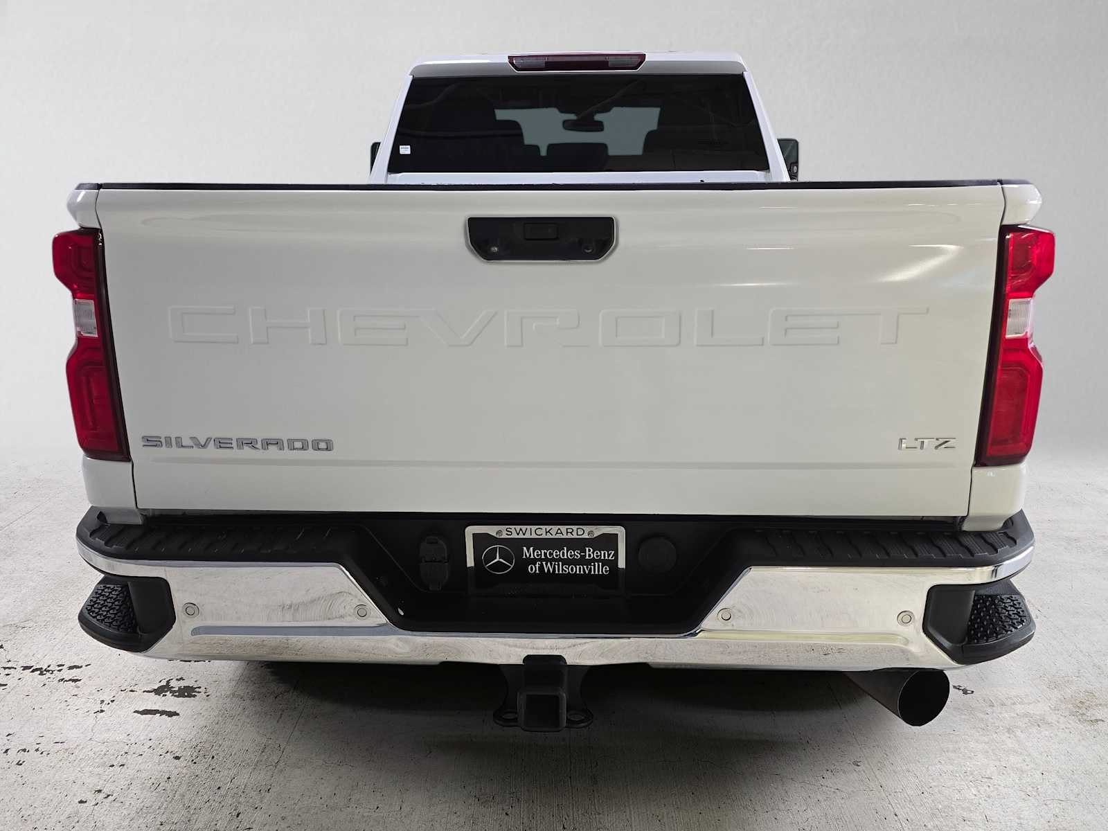 Used 2022 Chevrolet Silverado 3500 LTZ w/ Safety Package AWD/4WD image 4