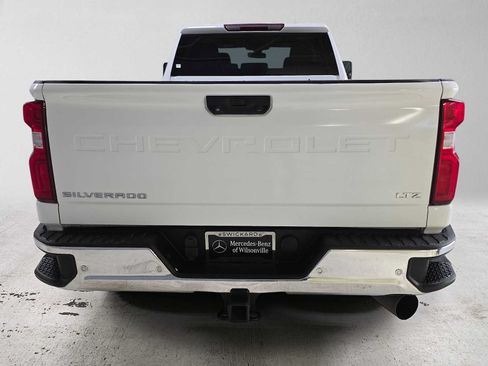 Used 2022 Chevrolet Silverado 3500 LTZ w/ Safety Package AWD/4WD image 4