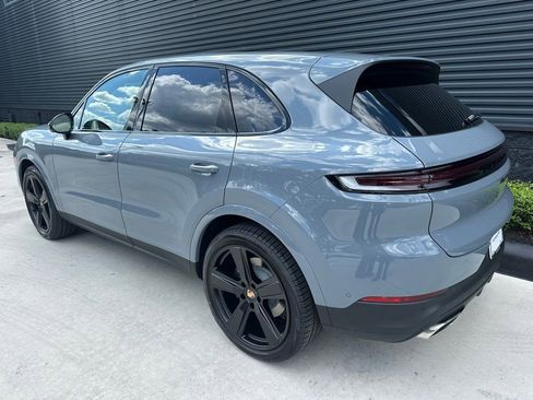 New 2026 Porsche Cayenne AWD/4WD image 3